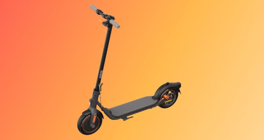 Big price drop for this Ninebot scooter with 40 km of autonomy