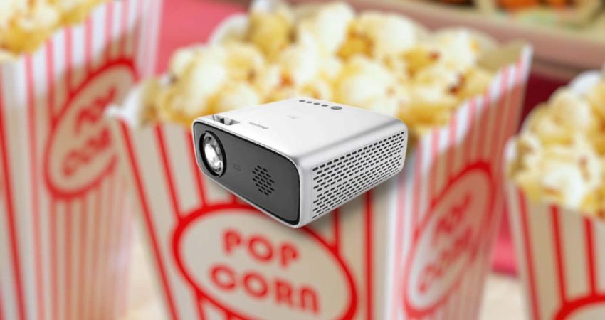 LIDL loses its head and knocks down the price of this mini projector