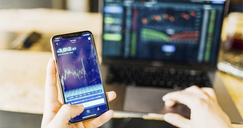 The 8 best apps to buy and manage cryptocurrencies from your iPhone